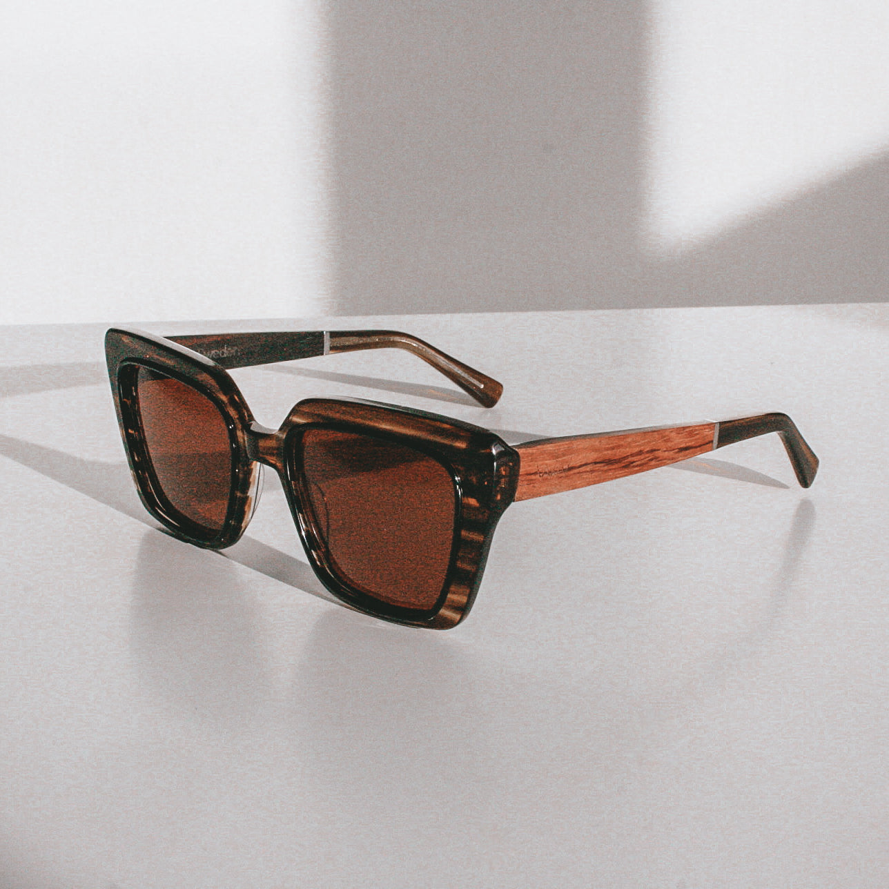 Female sunglasses stora