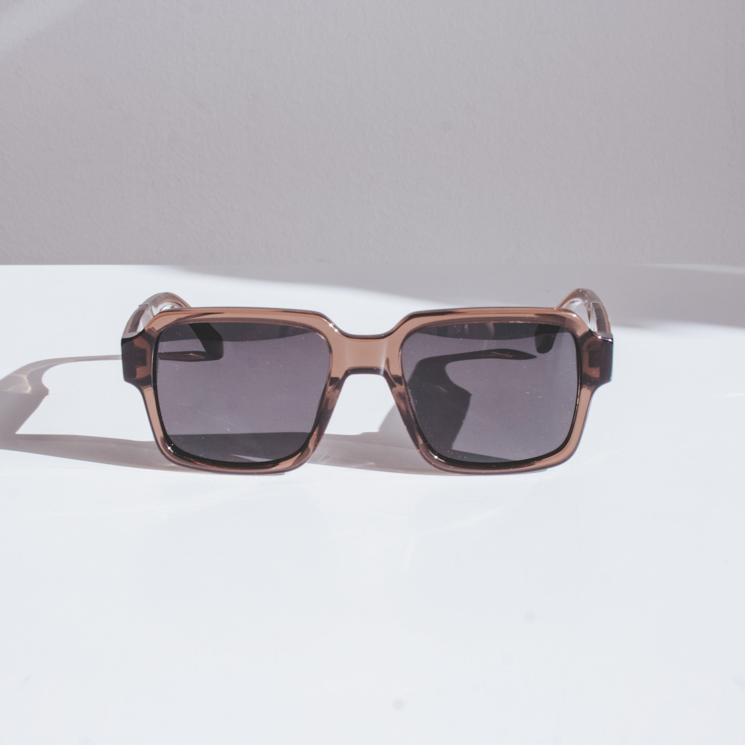 Wooden Sunglasses - WA06 - Earl Grey / Walnut