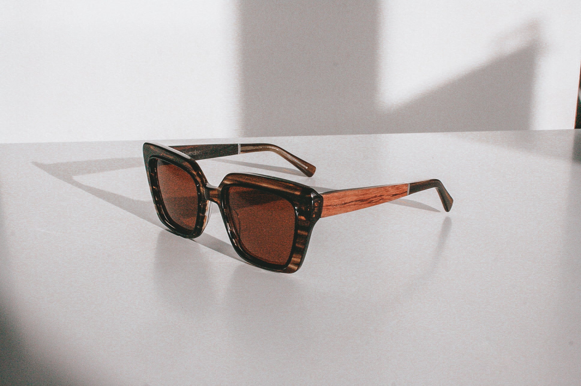 Female sunglasses stora 